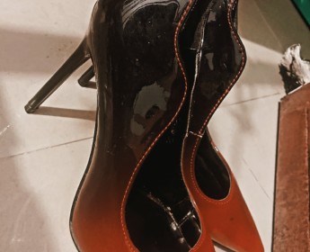 A venda Sapatos chiques