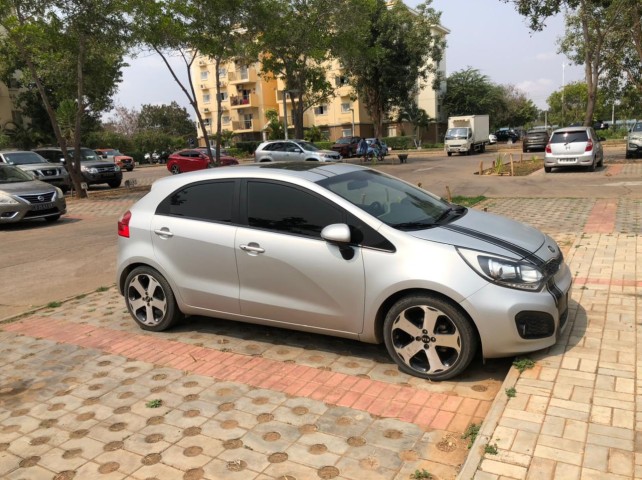 Venda KIA RIO FULL OPTION