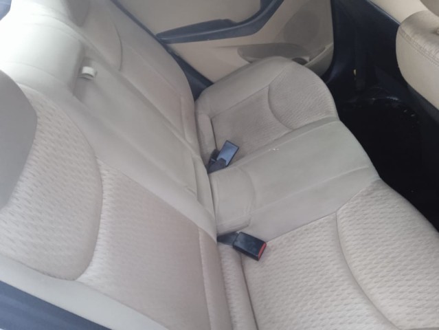 Venda *HYUNDAI ELANTRA*
