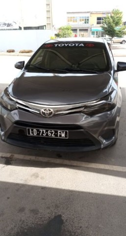 Venda TOYOTA YARIS