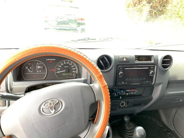 Venda Toyota Land Cruiser