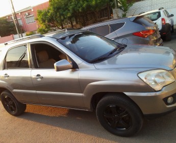 A venda KIA SPORTAGE