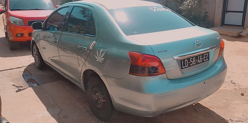 Venda TOYOYA Yaris