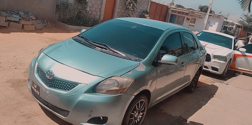 Venda TOYOYA Yaris
