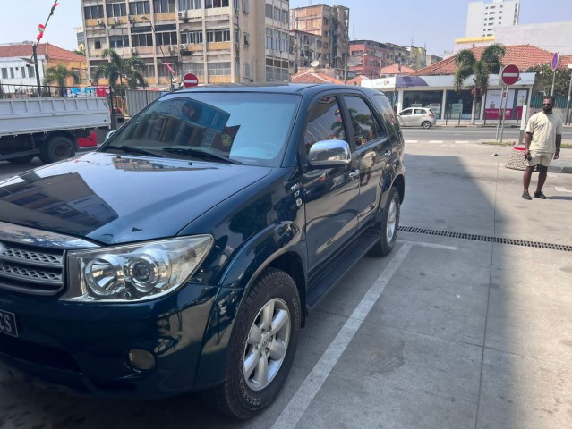 Venda Toyota Fortuner carro de empresa