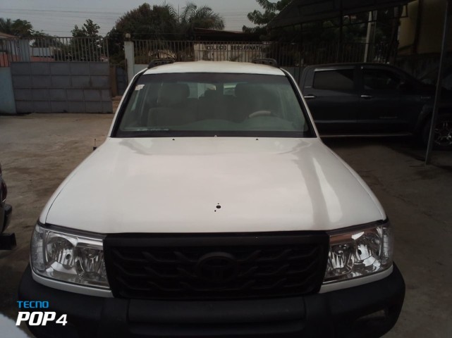 Venda Land Cruiser V8