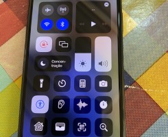 A venda IPhone X 64gb