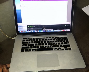 A venda Computador Mac Book