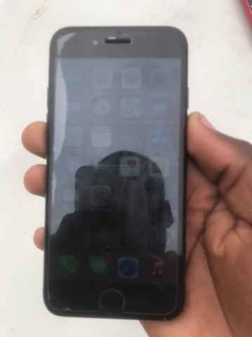 Venda IPhone 7 normal