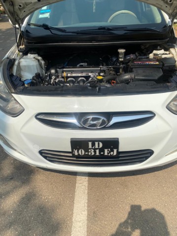 Venda Hyundai Accent