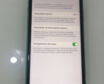 A venda IPhone 11 normal