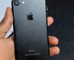 A venda IPhone 7 normal