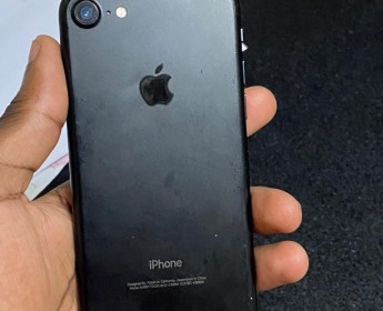 A venda IPhone 7 normal