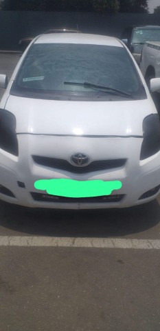 Venda Toyota YARIS