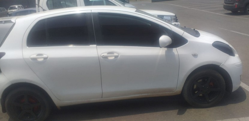 Venda Toyota YARIS