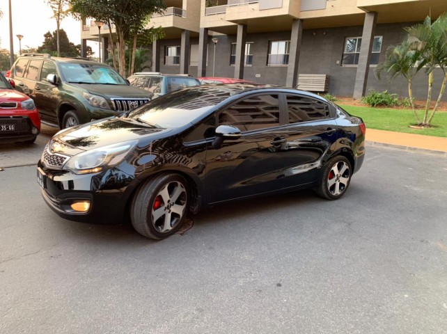 Venda Kia Rio de Mala