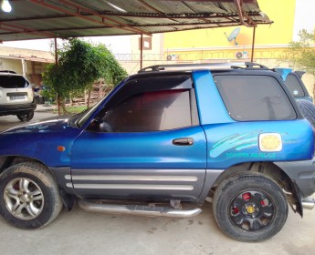 A venda Toyota RAV4