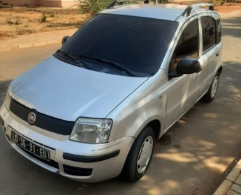 A venda FIAT PANDA IMPECÁVEL