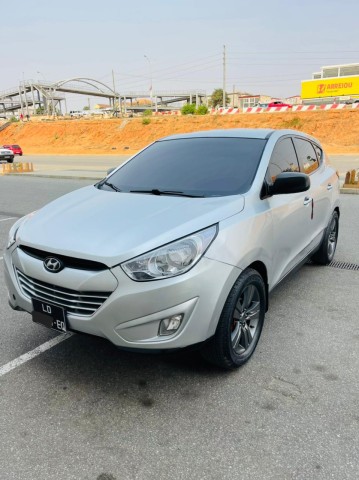 Venda Yhundai tucson impecável