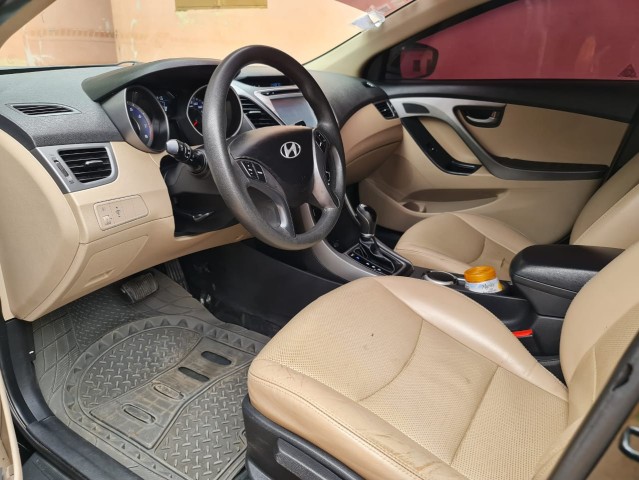 Venda Yhundai elantra impecável full