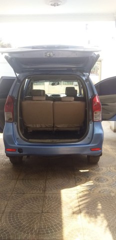 Venda TOYOTA AVANZA