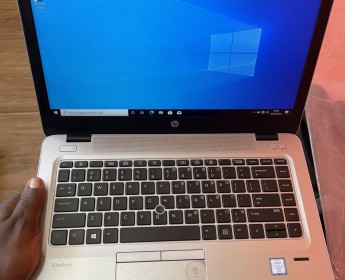 A venda Portáteis HP Elitebook Core i7 8GB/256GB SSD