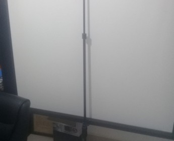 A venda Tela projectora