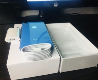 A venda IPhone XR 64GB
