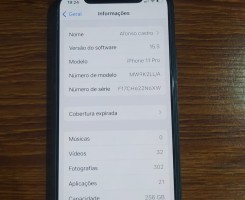 A venda Há venda, dois iPhones 11 Pro/256GB ambos, tudo funcionando. 330.000kz...