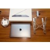 MacBook Pro 2020 Touch Bar. E acessórios.