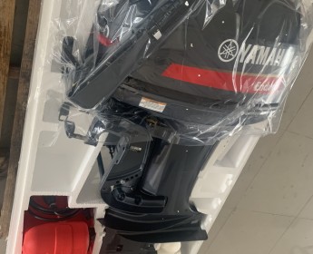 A venda Yamaha Enduro 40 HP