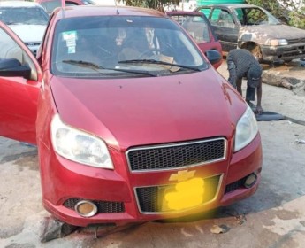 A venda * Chevrolet Aveo A venda *