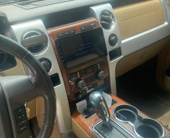 A venda Está a venda Ford F150