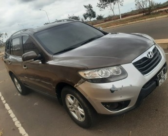 A venda Hyundai santafé com acertos bom preço