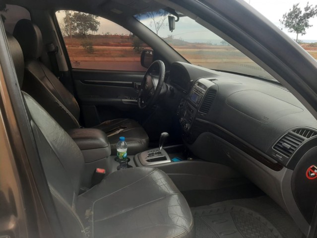 Venda Hyundai santafé com acertos bom preço
