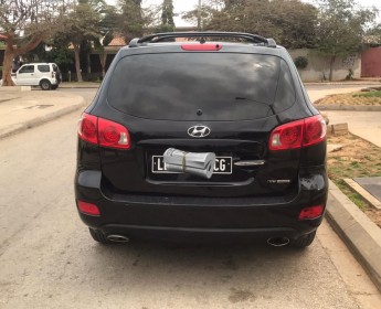 A venda Yhundai santafé v6 impecável