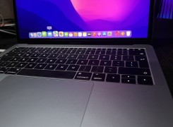 Macbook Pro 2017 | 128 GB | Core I5 | 13"