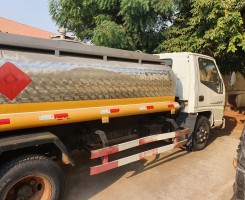 Comprar Jmc sisterna de combustível impecável