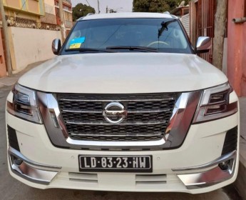 A venda Nissan Patrol
