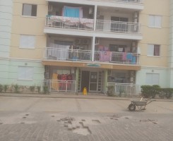 A venda Apartamento T3 a venda no condomínio ginga Cristina