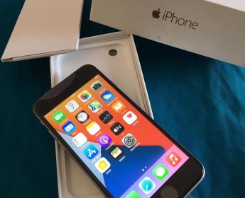 A venda IPhone 6s Plus 32Gb