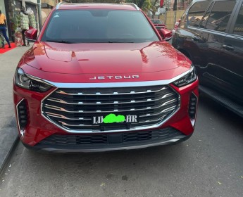 A venda Jetour X70 Plus Full Option 2022 Semi novo!!