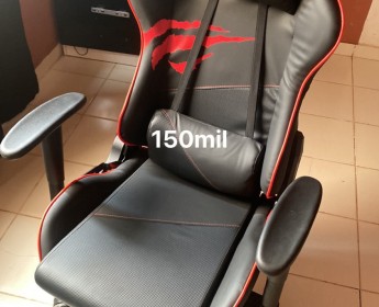 A venda Vendo minha cadeira Gamer top de linha