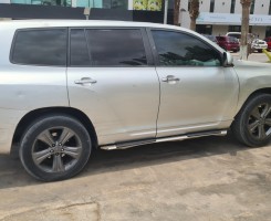 A venda TOYOTA HIGHLANDER V6 LIMITED