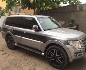 A venda Mitsubishi Pajero GLS V6