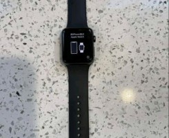 A venda Estou a vender esse relógio da Apple Watch