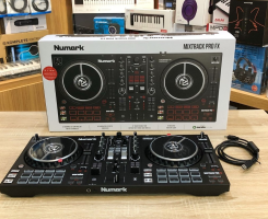 A venda CONTROLADORA NUMARK MIXTRACK PRO FX