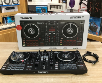 A venda CONTROLADORA NUMARK MIXTRACK PRO FX