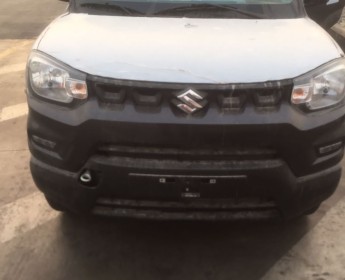 A venda Suzuki spresso novo recém chegado a bom preço