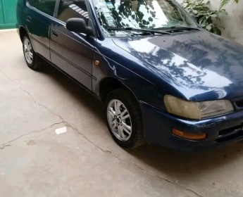A venda Toyota rabo de pato